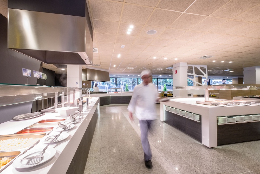 California Garden — Restaurant & bars in Salou, Catalonia
