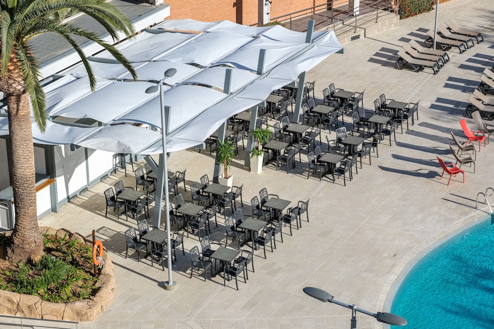 California Garden — Restaurant & bars in Salou, Catalonia