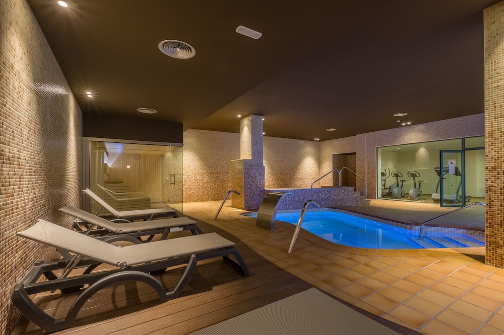 Hotel California Palace — Spa in Salou, Catalonia