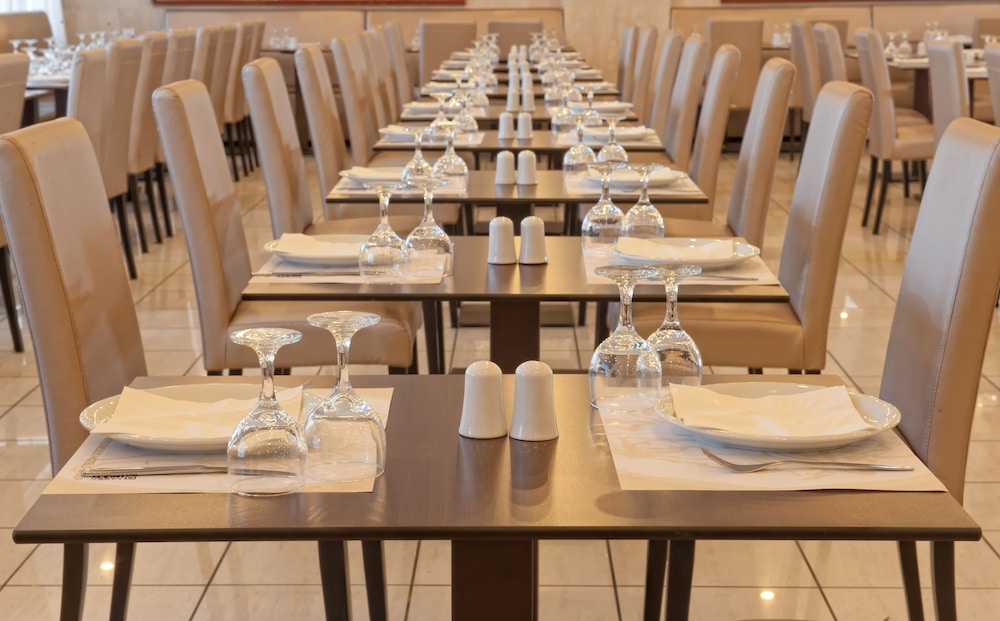 Heronissos Hotel - All inclusive — Restaurant in Hersonissos