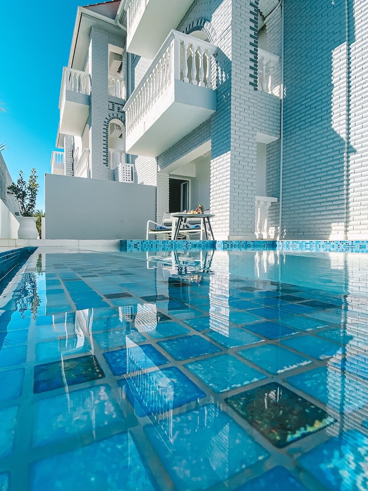 Meandros Boutique & Spa Hotel - Adults Only — Swimming pool in Kalamaki (Zakynthos), Ionian Islands