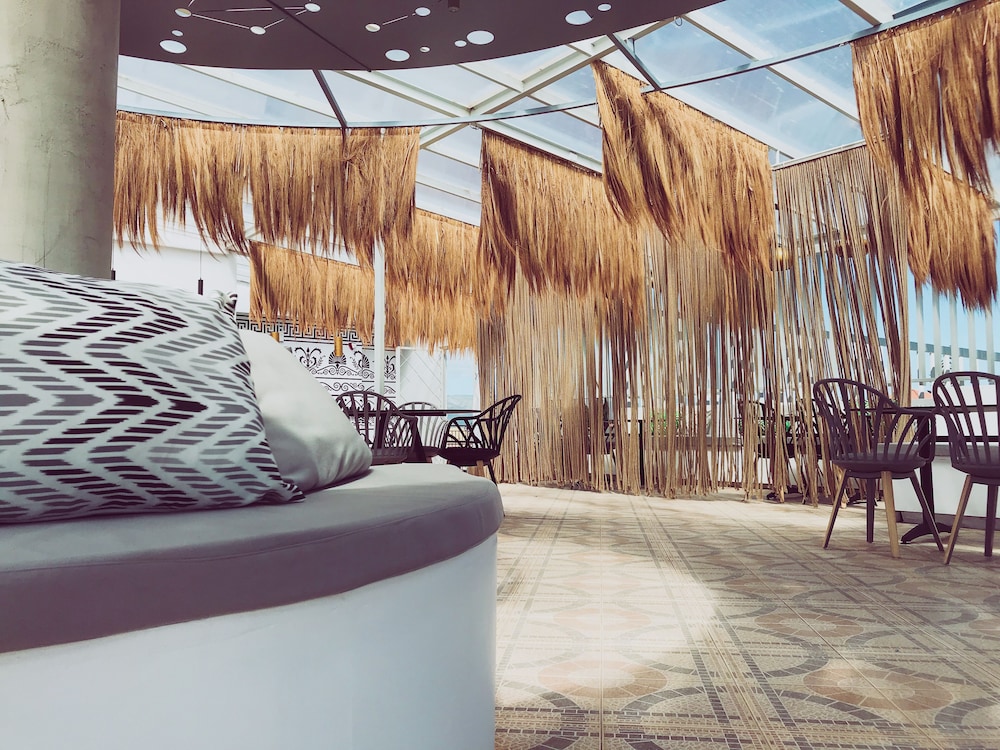 Meandros Boutique & Spa Hotel - Adults Only — Restaurant & bars in Kalamaki (Zakynthos), Ionian Islands