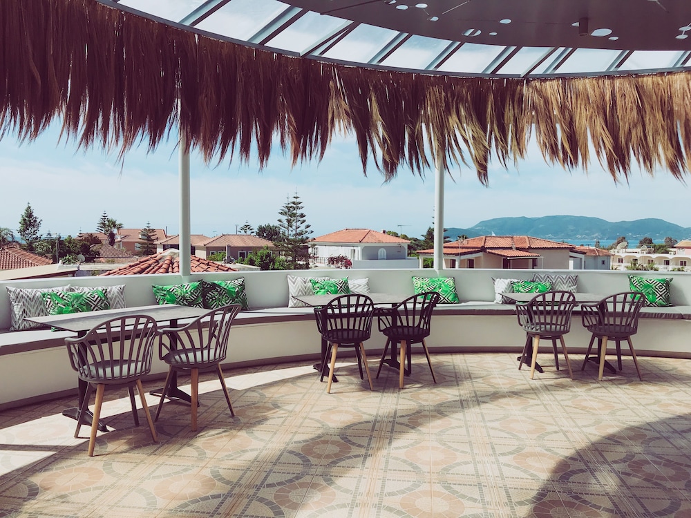 Meandros Boutique & Spa Hotel - Adults Only — Restaurant & bars in Kalamaki (Zakynthos), Ionian Islands