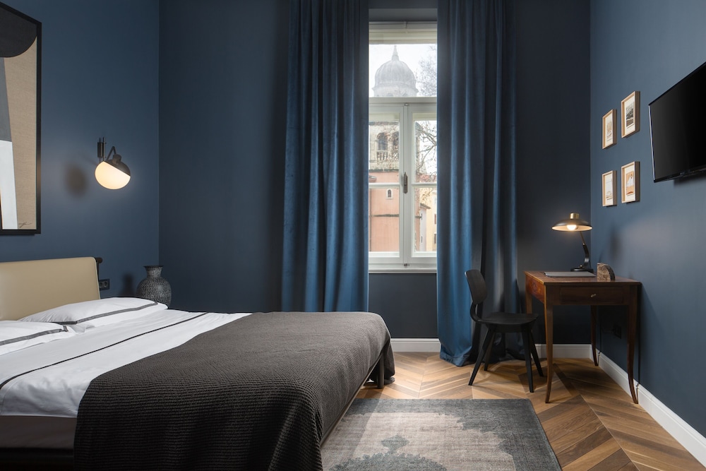 Almayer Art & Heritage Adults Only Hotel & Dépendance Rooms — Hotel rooms in Zadar, Zadar
