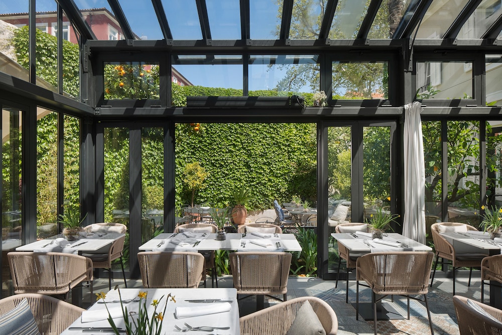 Almayer Art & Heritage Adults Only Hotel & Dépendance Rooms — Restaurant & bars in Zadar, Zadar