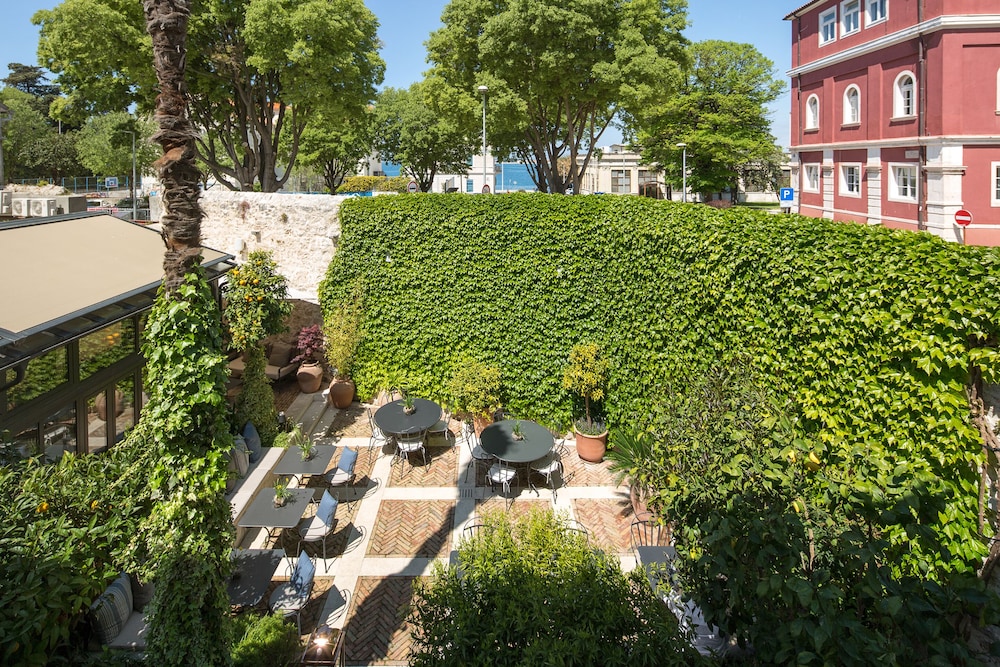 Almayer Art & Heritage Adults Only Hotel & Dépendance Rooms — Hotel building in Zadar, Zadar