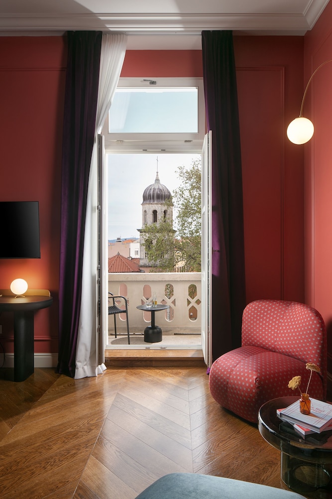 Almayer Art & Heritage Adults Only Hotel & Dépendance Rooms — Hotel rooms in Zadar, Zadar