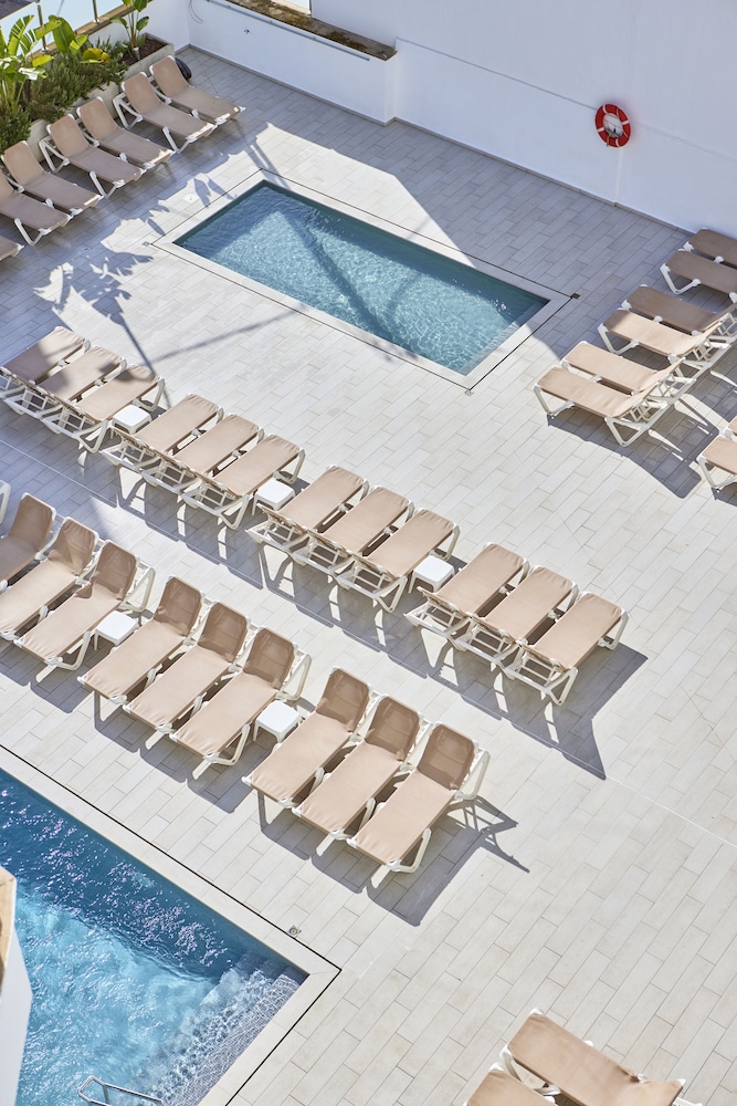 Hotel Ilusion Calma & Spa — Swimming pool in Playa de Palma, Balearic Islands