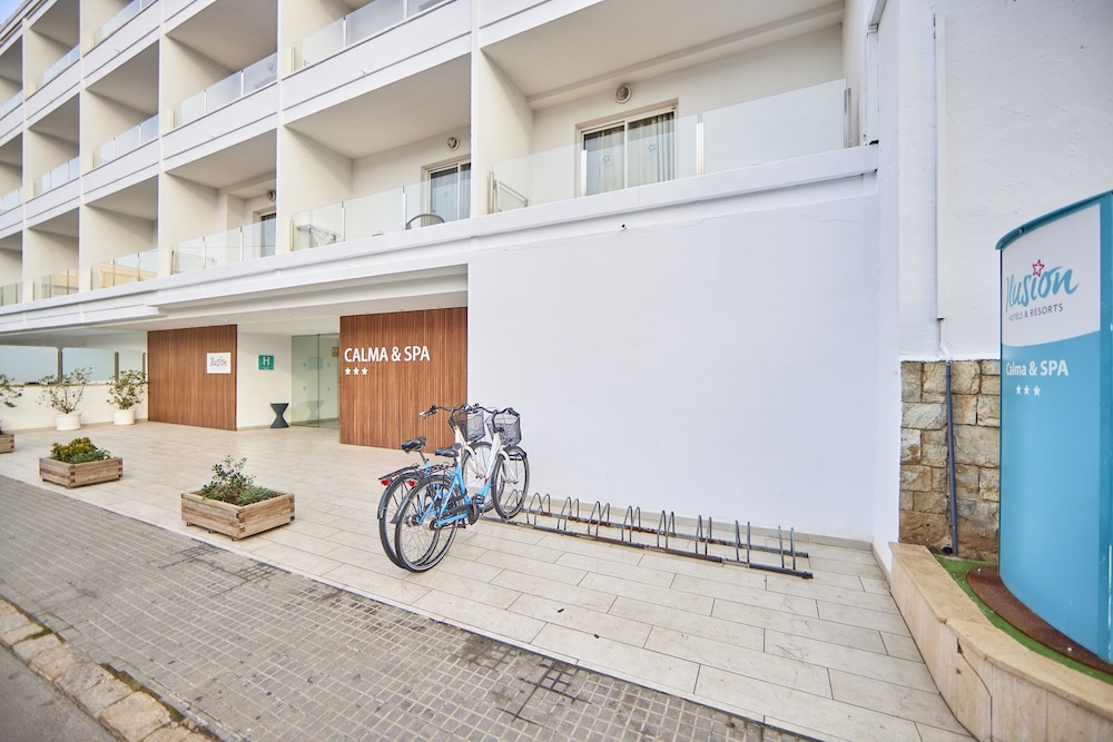 Hotel Ilusion Calma & Spa — Hotel building in Playa de Palma, Balearic Islands