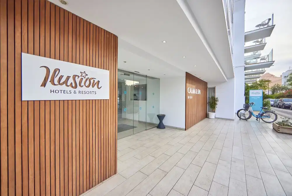 Hotel Ilusion Calma & Spa — Hotel building in Playa de Palma, Balearic Islands