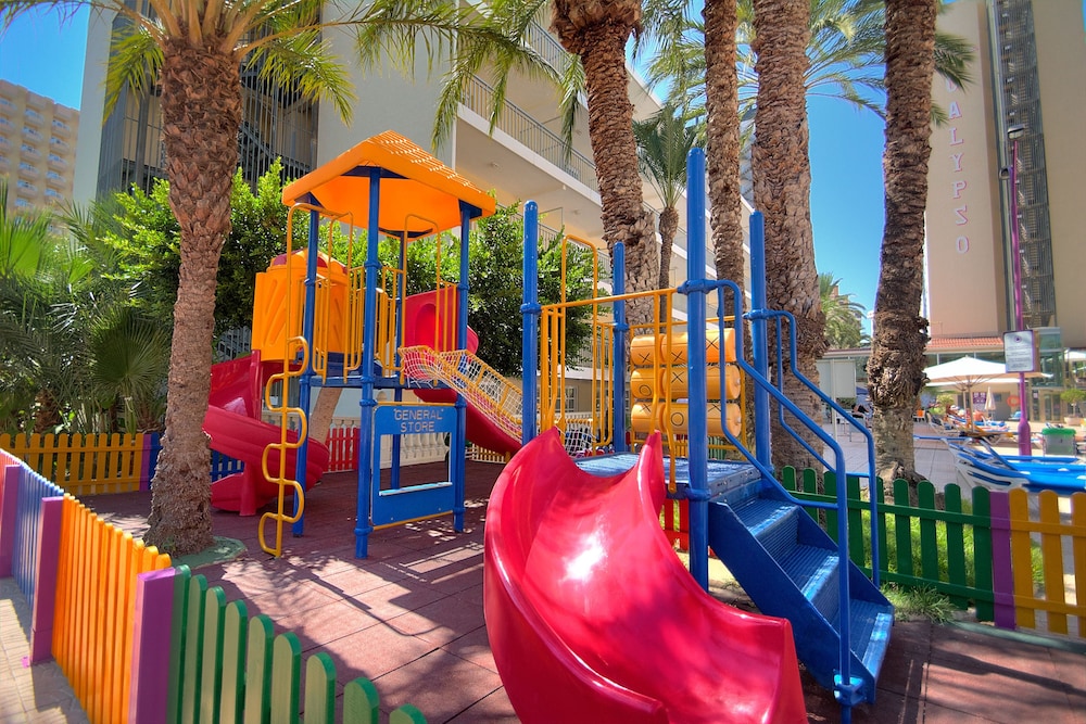 Hotel Servigroup Calypso — Attractions for children in Benidorm, Valencian Community