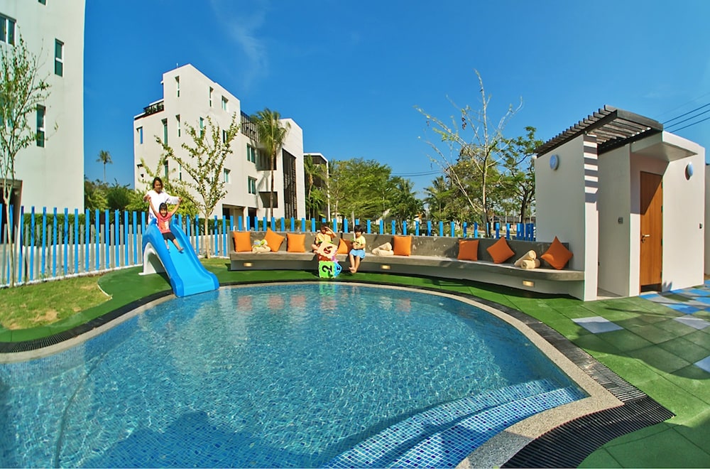 Aleenta Phuket - Phang Nga - The Leading Hotels of the World — Swimming pool in Khok Klo, Phang Nga
