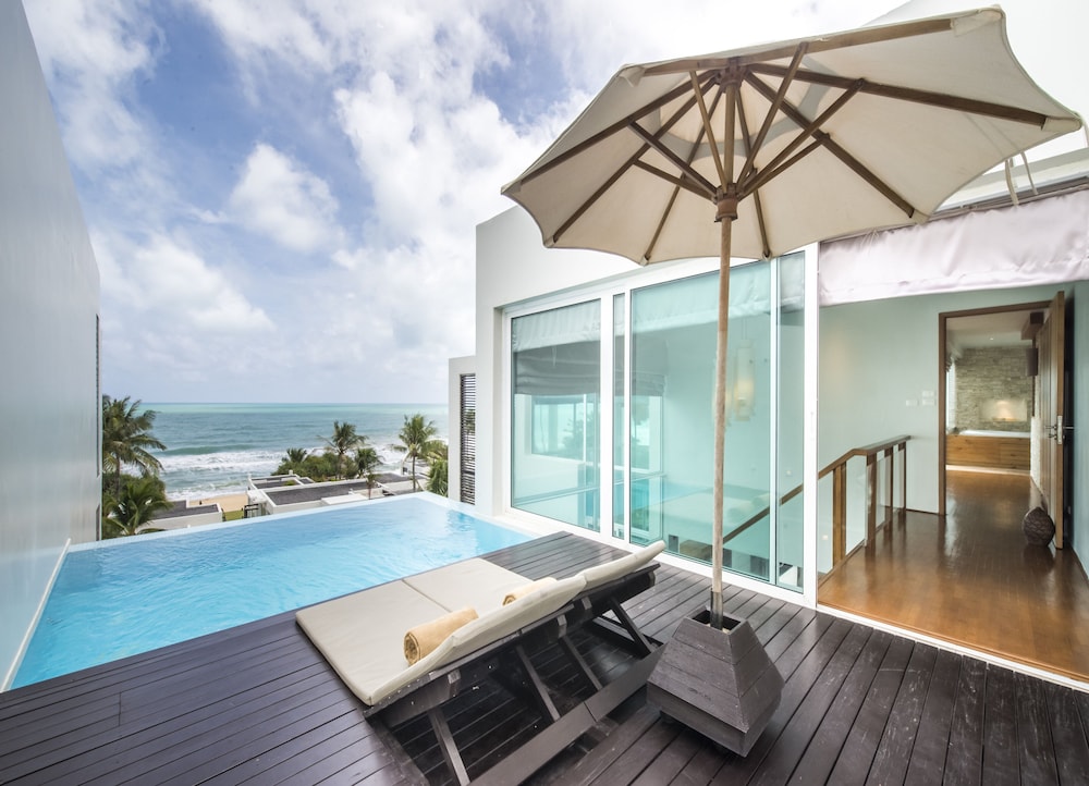 Aleenta Phuket - Phang Nga - The Leading Hotels of the World — Swimming pool in Khok Klo, Phang Nga