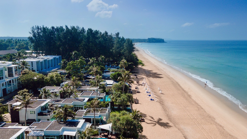 Aleenta Phuket - Phang Nga - The Leading Hotels of the World — Beach in Khok Klo, Phang Nga