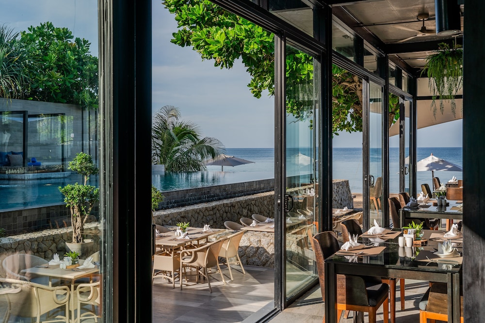 Aleenta Phuket - Phang Nga - The Leading Hotels of the World — Restaurant & bars in Khok Klo, Phang Nga