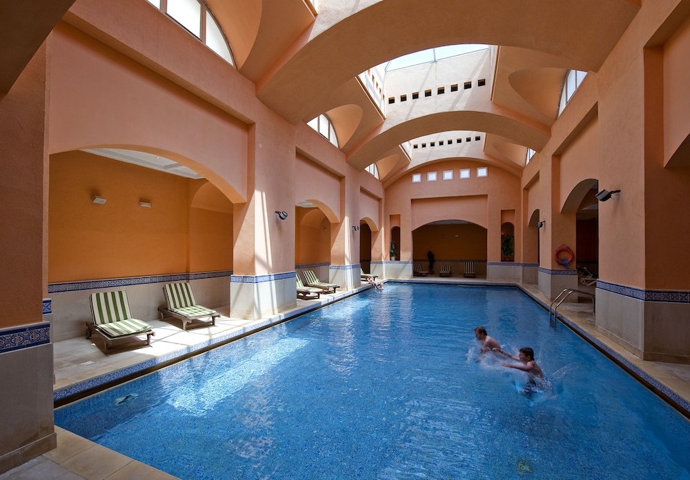 Medina Diar Lemdina Resort and Spa — Swimming pool in Hammamet, Nabeul