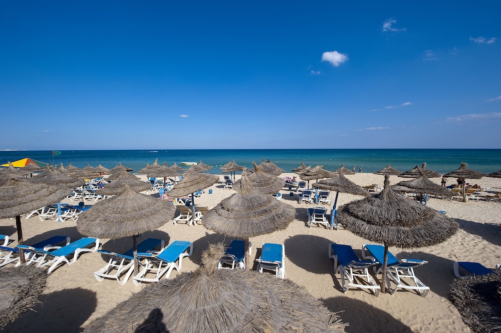 Medina Diar Lemdina Resort and Spa — Beach in Hammamet, Nabeul