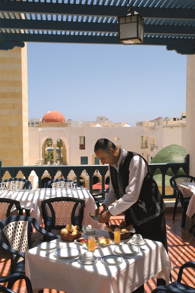 Medina Diar Lemdina Resort and Spa — Restaurant & bars in Hammamet, Nabeul
