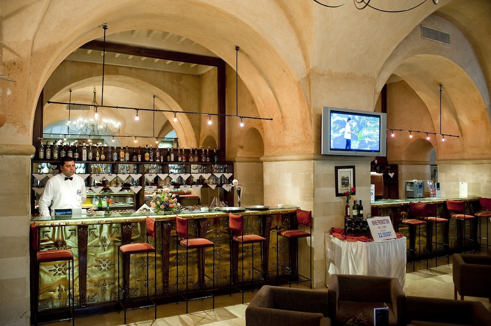 Medina Diar Lemdina Resort and Spa — Restaurant & bars in Hammamet, Nabeul