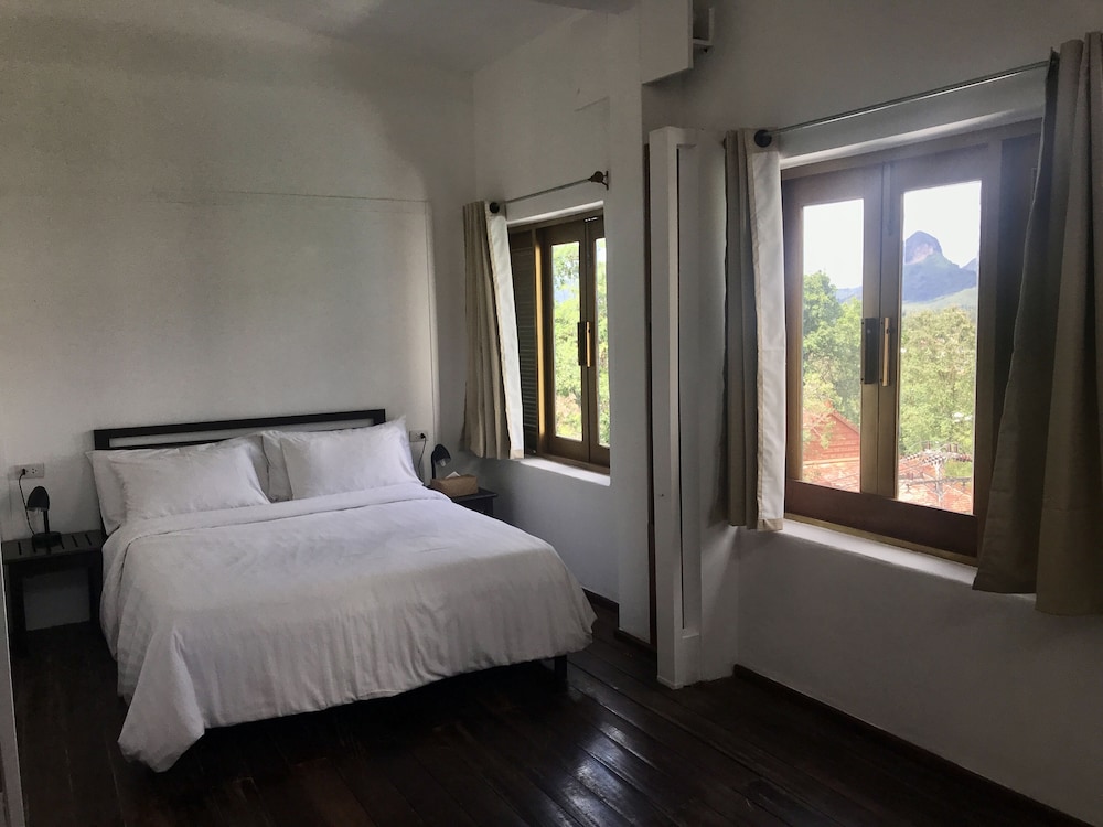 Ao Nang Colors Hotel - Aonang Beach — Hotel rooms in Ao Nang, Krabi