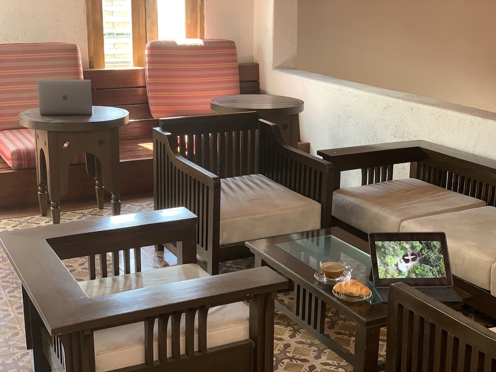 Ao Nang Colors Hotel - Aonang Beach — Restaurant & bars in Ao Nang, Krabi