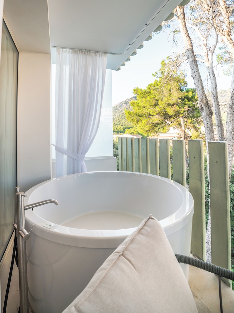 Canyamel Park Hotel & Spa - Adults Only — Hotel rooms in Canyamel, Balearic Islands