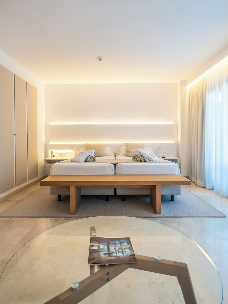 Canyamel Park Hotel & Spa - Adults Only — Hotel rooms in Canyamel, Balearic Islands
