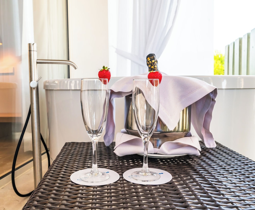 Canyamel Park Hotel & Spa - Adults Only — Restaurant & bars in Canyamel, Balearic Islands