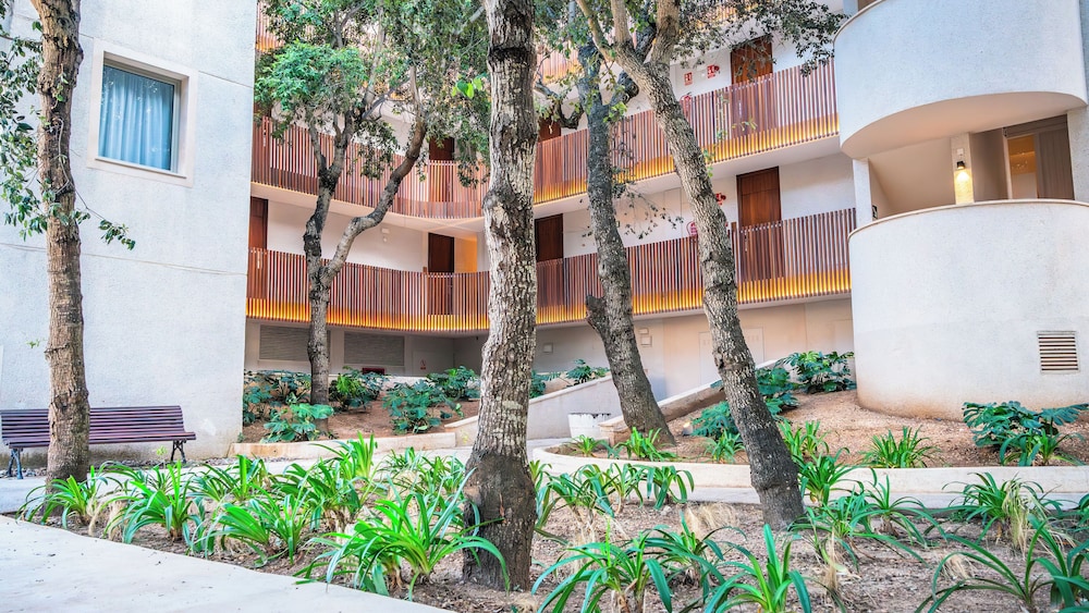 Canyamel Park Hotel & Spa - Adults Only — Hotel building in Canyamel, Balearic Islands