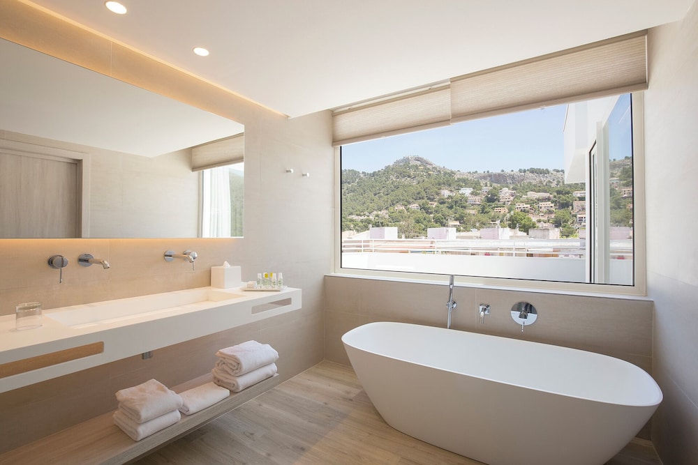 Canyamel Park Hotel & Spa - Adults Only — Hotel rooms in Canyamel, Balearic Islands