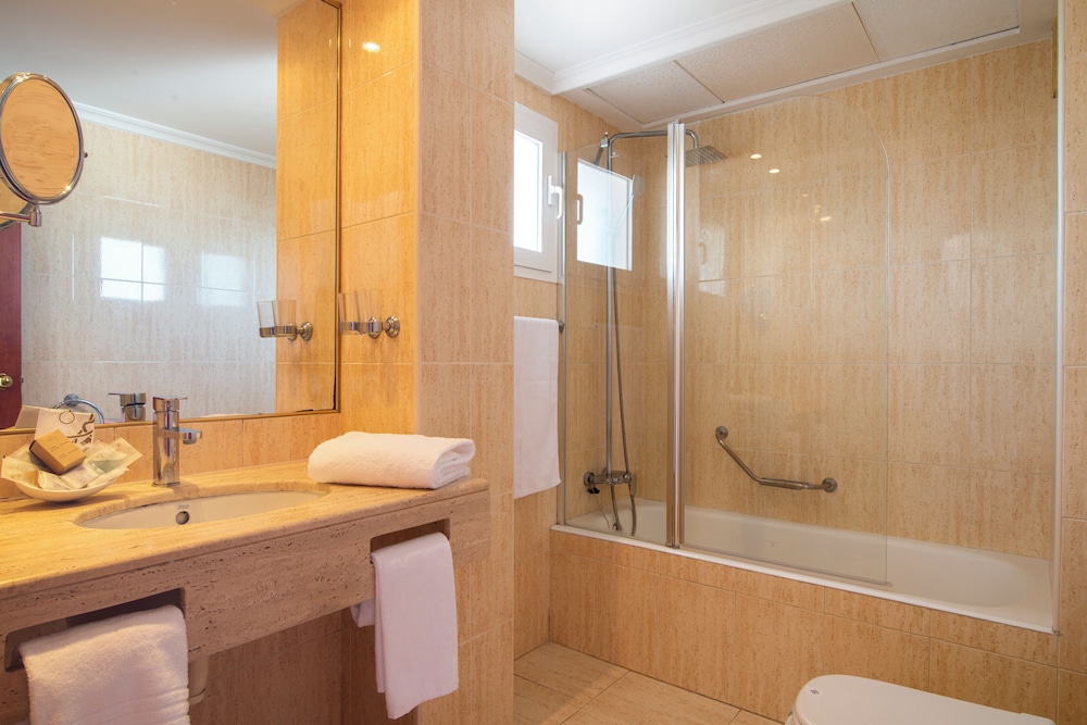 Hotel Canyamel Classic — Rooms in Canyamel, Balearic Islands