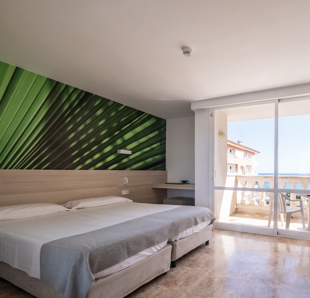 Hotel Canyamel Classic — Rooms in Canyamel, Balearic Islands