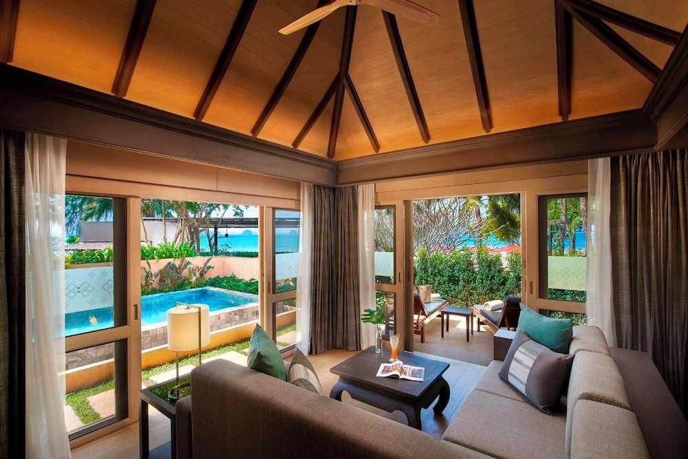 Amari Vogue Krabi — Hotel rooms in Nong Thalay, Krabi