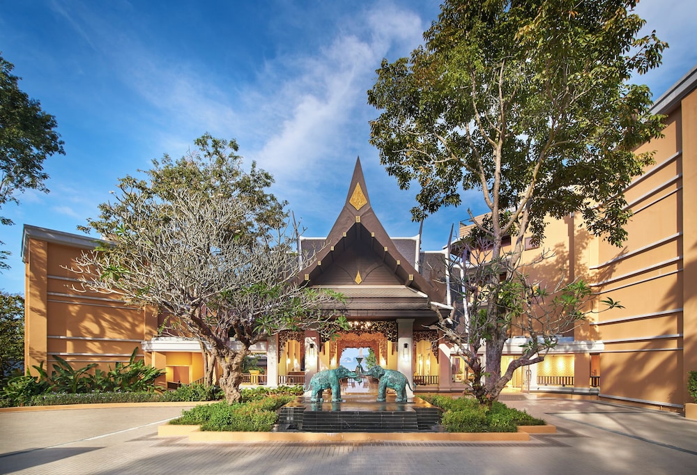 Amari Vogue Krabi — Hotel building in Nong Thalay, Krabi
