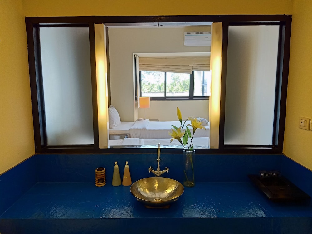 Amarin Samui Hotel — Hotel rooms in Mae Nam, Surat Thani