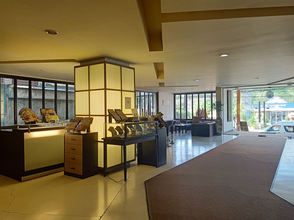 Amarin Samui Hotel — Hotel building in Mae Nam, Surat Thani