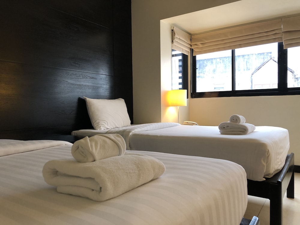 Amarin Samui Hotel — Hotel rooms in Mae Nam, Surat Thani