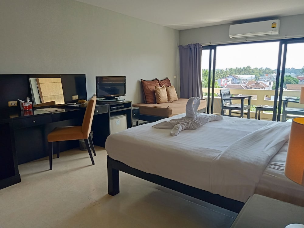 Amarin Samui Hotel — Hotel rooms in Mae Nam, Surat Thani