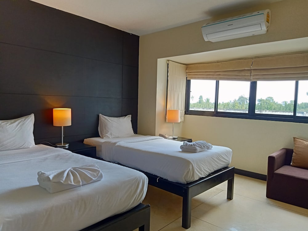Amarin Samui Hotel — Hotel rooms in Mae Nam, Surat Thani