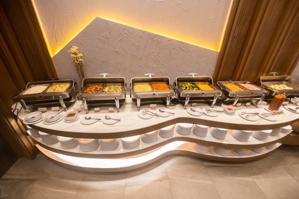 Ananta Burin Resort — Restaurant & bars in Ao Nang, Krabi