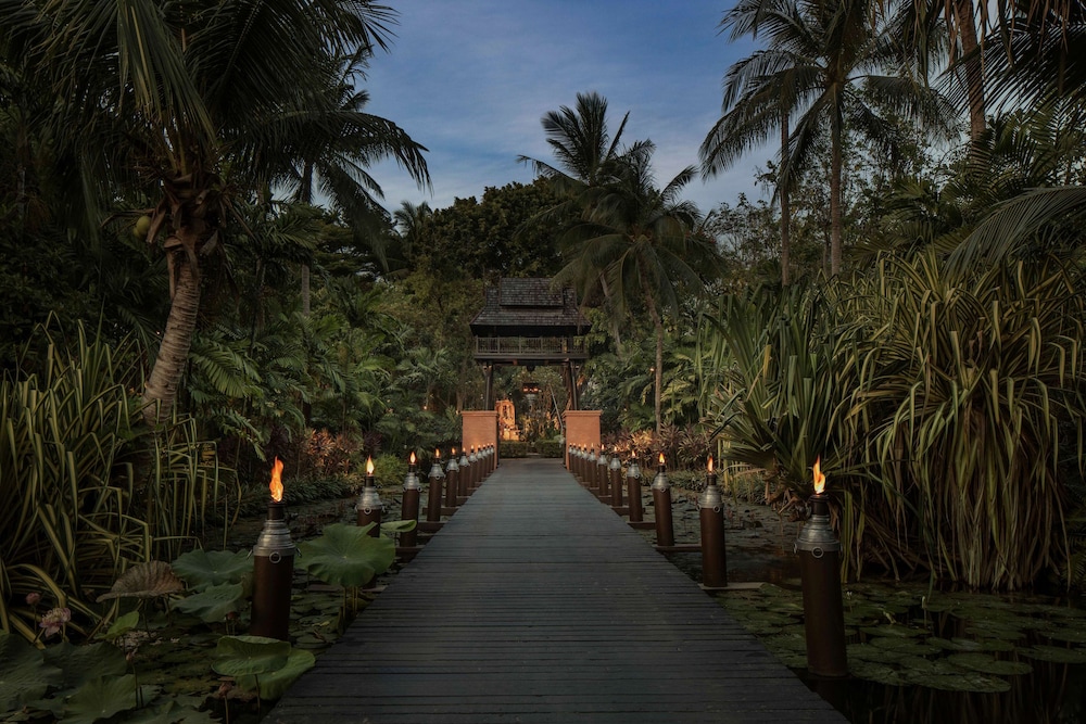 Anantara Bophut Koh Samui Resort — Hotel building in Bo Phut, Surat Thani