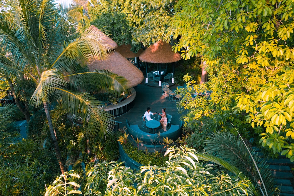 Anantara Lawana Koh Samui Resort, Chaweng — Restaurant & bars in Bo Phut, Surat Thani