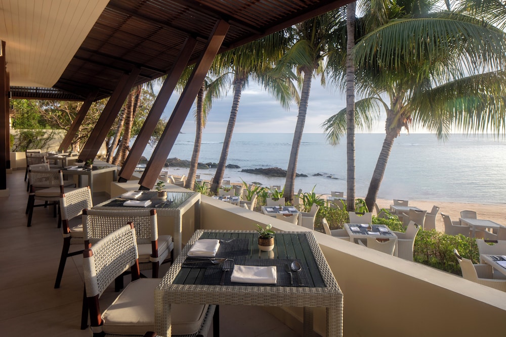 Anantara Lawana Koh Samui Resort, Chaweng — Restaurant & bars in Bo Phut, Surat Thani