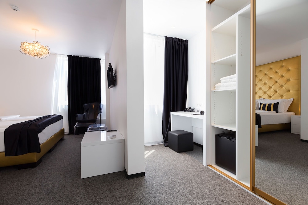 B Gold Luxury Rooms — Hotel rooms in Split, Split-Dalmatia