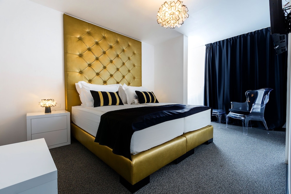 B Gold Luxury Rooms — Hotel rooms in Split, Split-Dalmatia