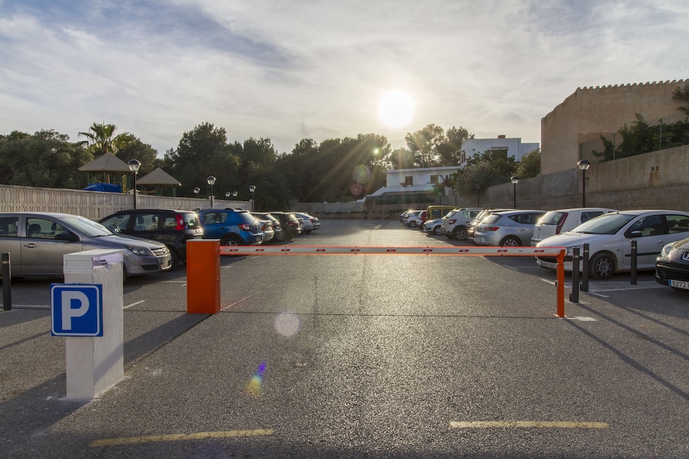 Hotel Caribe Ibiza — Attractions in the area in Santa Eulalia, Balearic Islands