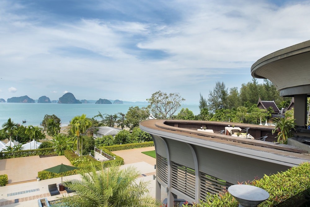 Anyavee Tubkaek Beach Resort — Restaurant & bars in Nong Thalay, Krabi