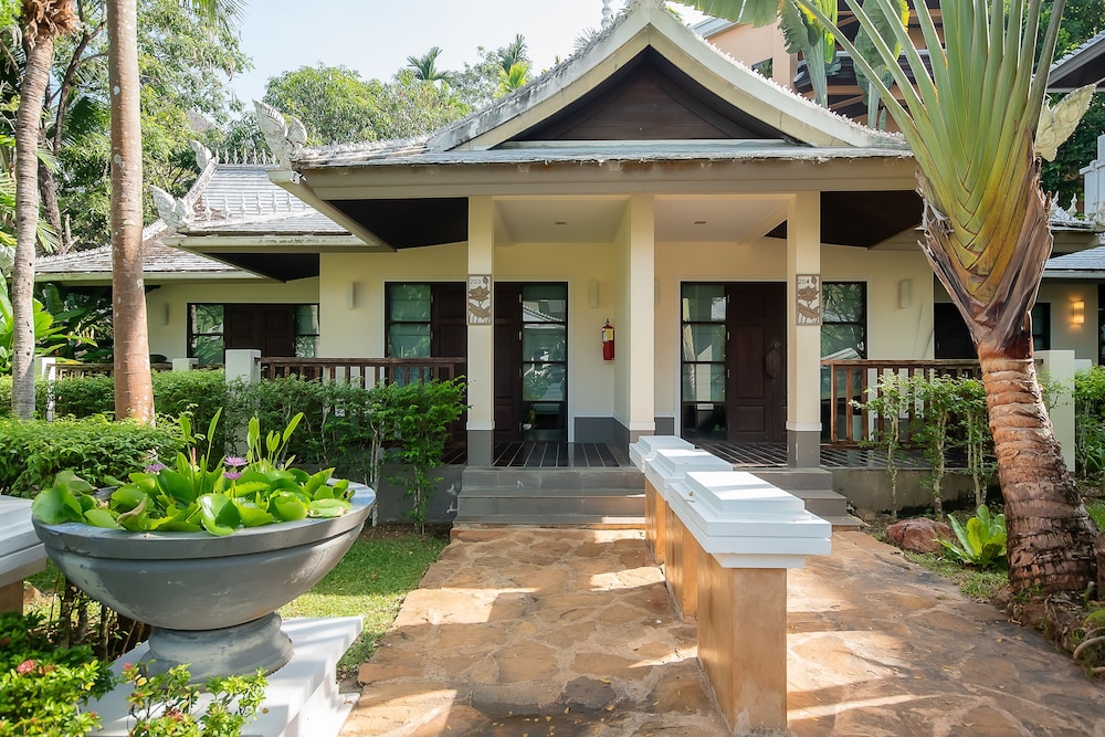 Anyavee Tubkaek Beach Resort — Hotel building in Nong Thalay, Krabi