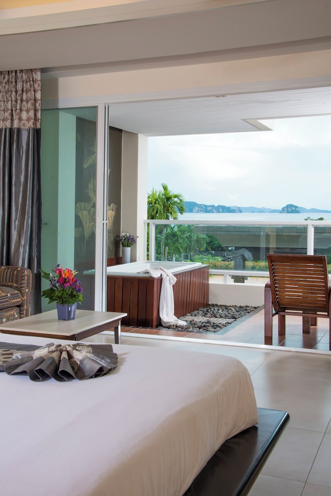 Anyavee Tubkaek Beach Resort — Hotel rooms in Nong Thalay, Krabi