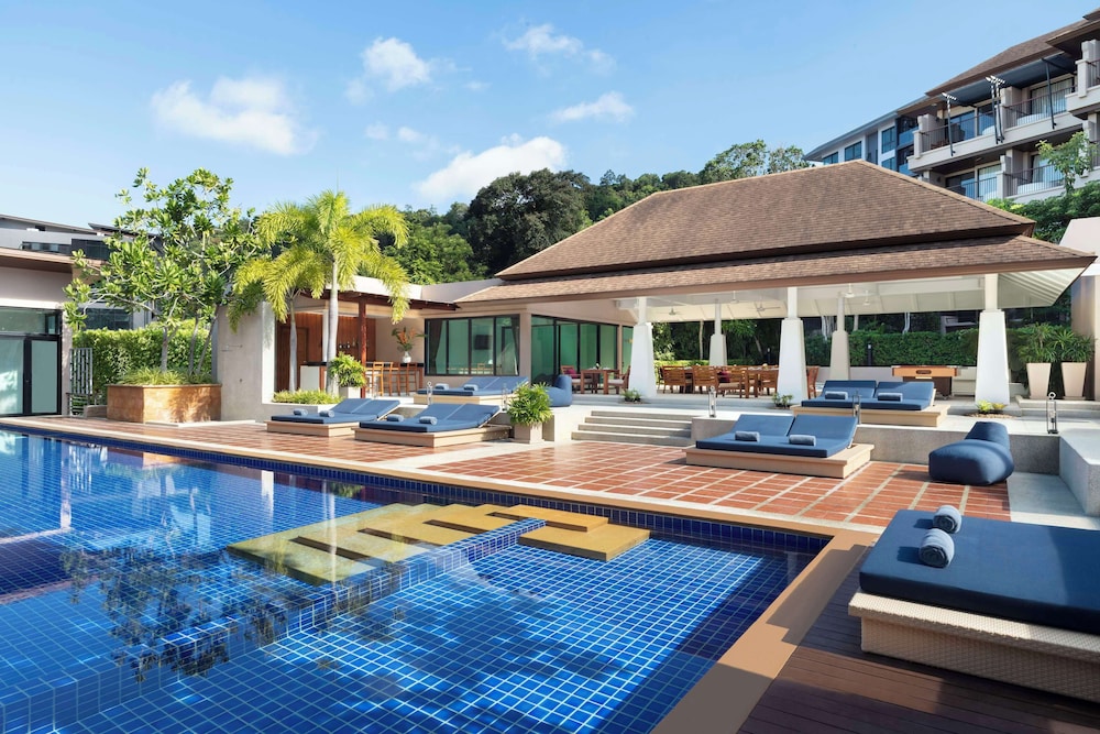 Avani Ao Nang Cliff Krabi Resort — Swimming pool in Ao Nang, Krabi